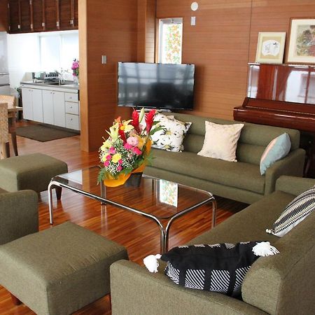 Villa Tomonoya Ishigaki à Ishigaki  Extérieur photo