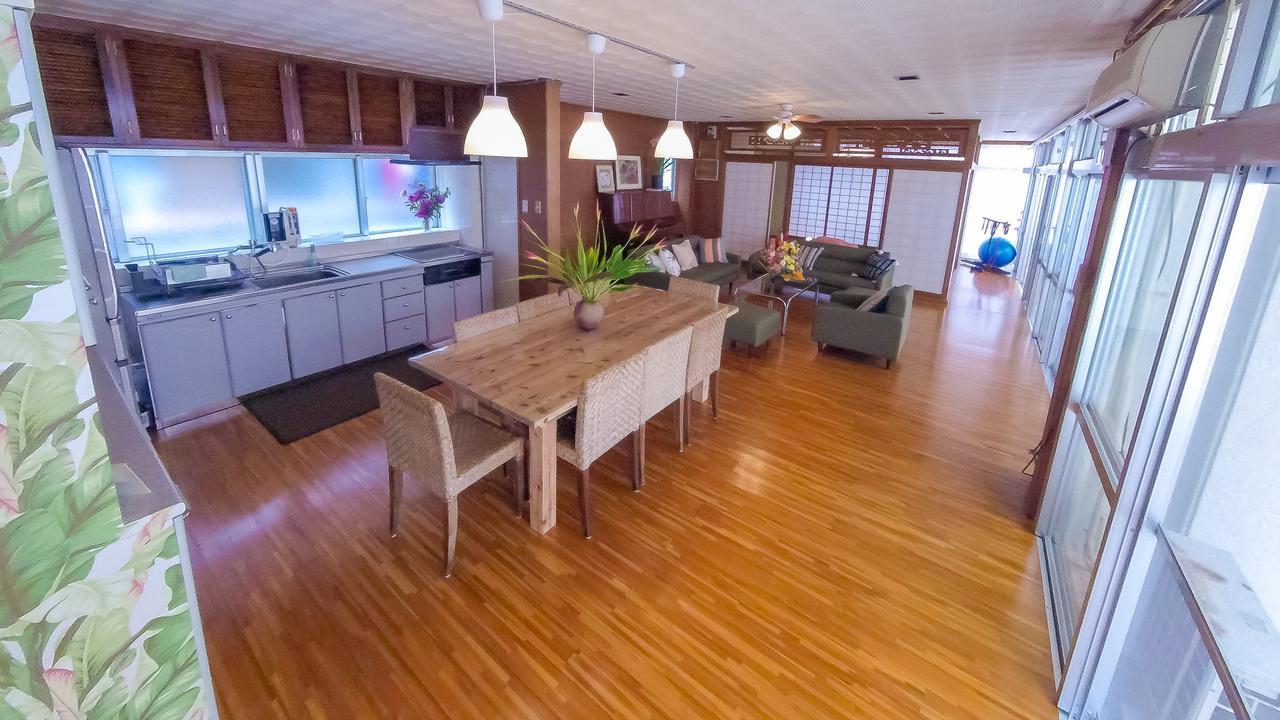 Villa Tomonoya Ishigaki à Ishigaki  Extérieur photo