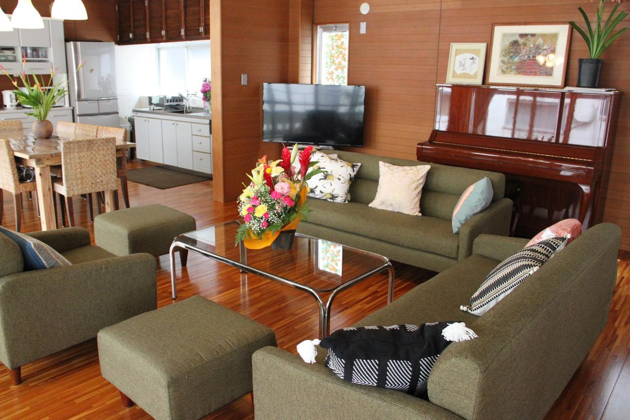 Villa Tomonoya Ishigaki à Ishigaki  Extérieur photo